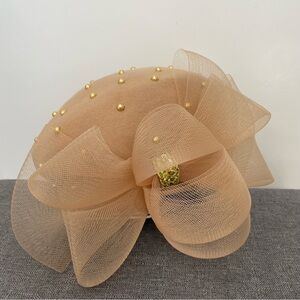 Vintage 1950s Kathy Jeanne Wool Fascinator Round Beret Hat with Bow Netting